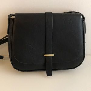 Gap crossbody bag